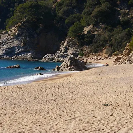 Casa Teressa 2 Para 8 Personas Con Wifi En Playa Privada De Feriehus Tossa de Mar
